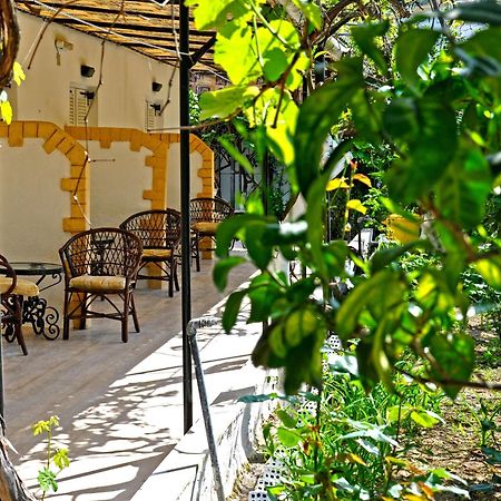 Villa Elena Studios ดัสเซีย ภายนอก รูปภาพ